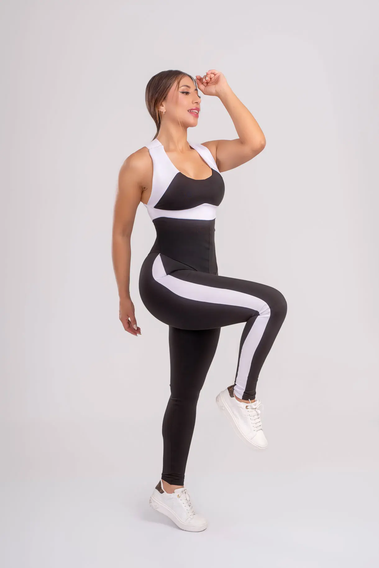 Enterizo deportivo control abdomen con tecnologia osmotex - Imagen 2